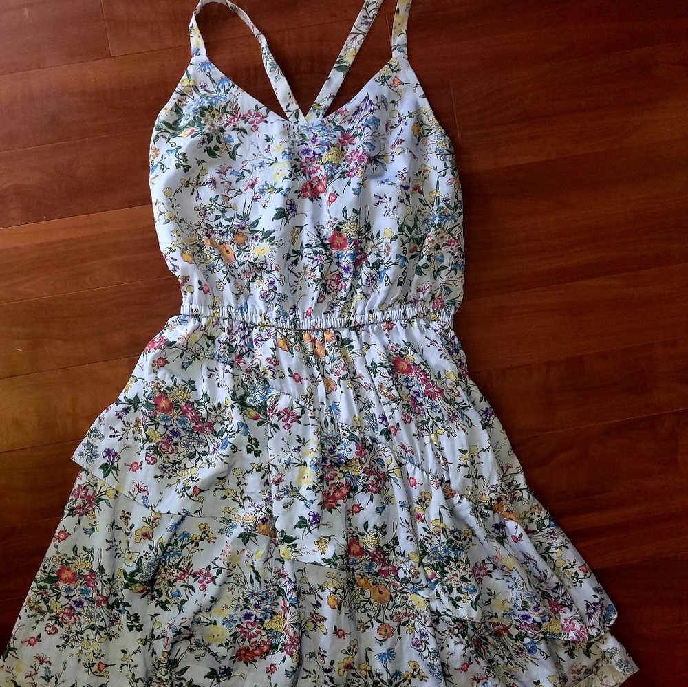 Light blue floral dress NWT Medium